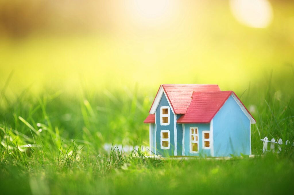 when is the best time to sell a house in clarington 2